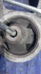Подушка редуктора левая задняя TOYOTA COROLLA RUMION ZRE154 2ZRFE 3 ракурс