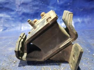 Подушка двигателя правая NISSAN CARAVAN E25 ZD30DD 11210VW201 3 ракурс