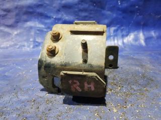 Подушка двигателя правая NISSAN CARAVAN E25 ZD30DD 11210VW201 4 ракурс
