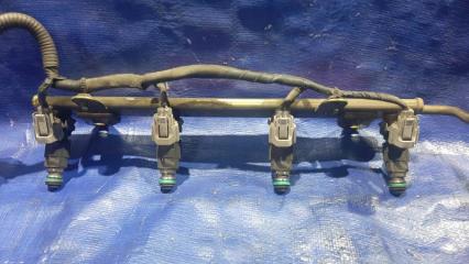 Топливная рейка NISSAN PRESAGE TNU31 QR25DE FBJC101 1 ракурс Топливная рейка NISSAN PRESAGE TNU31 QR25DE FBJC101 1 ракурс