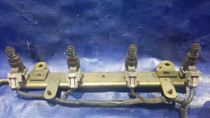 Топливная рейка NISSAN PRESAGE TNU31 QR25DE FBJC101 4 ракурс Топливная рейка NISSAN PRESAGE TNU31 QR25DE FBJC101 4 ракурс