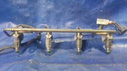 Топливная рейка NISSAN PRESAGE TNU31 QR25DE FBJC101 3 ракурс Топливная рейка NISSAN PRESAGE TNU31 QR25DE FBJC101 3 ракурс