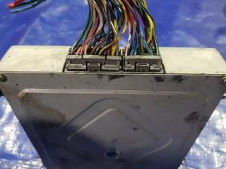 Блок efi HONDA CIVIC EG8 D15B 37700-p03-901 3 ракурс