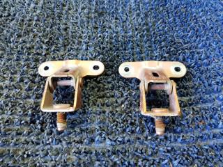 Петли 5-й двери задняя HONDA CR-Z ZF1 LEA 2 ракурс