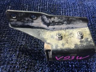 Подушка редуктора MITSUBISHI PAJERO V93W 6G72 3501A222 2 ракурс Подушка редуктора MITSUBISHI PAJERO V93W 6G72 3501A222 2 ракурс