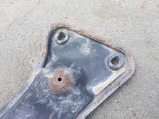 Балка под двс NISSAN SERENA TNC24 QR20DE 5 ракурс Балка под двс NISSAN SERENA TNC24 QR20DE 5 ракурс