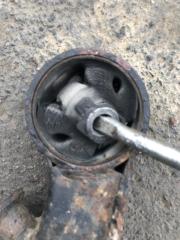 Подушка редуктора TOYOTA CALDINA ST215 3SFE 4 ракурс