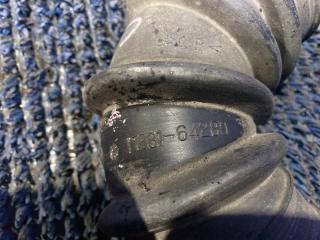 Патрубок воздушного фильтра TOYOTA CAMRY CV40 3CT 17881-64280 3 ракурс