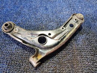Рычаг правый передний TOYOTA FUNCARGO NCP20 2NZFE 48068-59035 3 ракурс