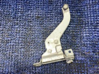 Запчасть ролик раздвижной двери задний правый TOYOTA ISIS