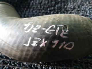 Патрубок интеркулера TOYOTA MARK II JZX110 1JZGTE 2 ракурс Патрубок интеркулера TOYOTA MARK II JZX110 1JZGTE 2 ракурс