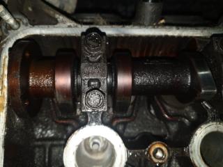 Головка блока цилиндров TOYOTA BB NCP35 1NZFE 2 ракурс