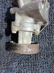 Помпа NISSAN X-TRAIL NT30 QR20DE 4 ракурс Помпа NISSAN X-TRAIL NT30 QR20DE 4 ракурс