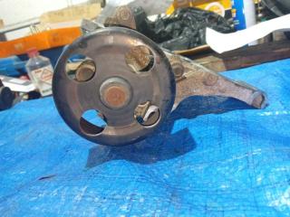 Помпа NISSAN SERENA NC25 MR20DE 5 ракурс