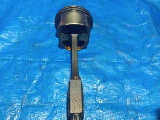 Поршень TOYOTA CROWN GRS180 4GRFSE 2 ракурс