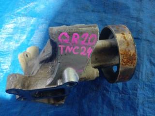 Помпа NISSAN SERENA TNC24 QR20DE 2 ракурс Помпа NISSAN SERENA TNC24 QR20DE 2 ракурс
