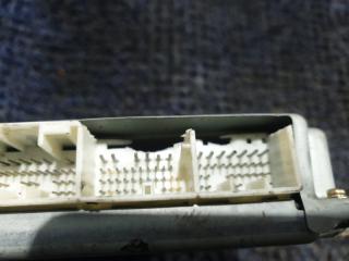 Блок efi TOYOTA ALPHARD MNH15 1MZFE 4 ракурс