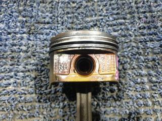 Поршень TOYOTA CROWN GRS180 4GRFSE 3 ракурс