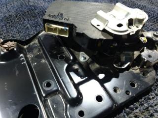 Доводчик двери левый задний TOYOTA ALPHARD ANH20 426120-10242 5 ракурс