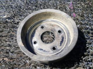 Шкив помпы NISSAN TEANA PJ31 VQ35DE 2 ракурс Шкив помпы NISSAN TEANA PJ31 VQ35DE 2 ракурс