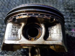 Поршень NISSAN ELGRAND NE51 VQ35DE 4 ракурс