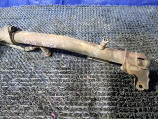 Термос системы охлаждения NISSAN ELGRAND NE51 VQ35DE 2 ракурс