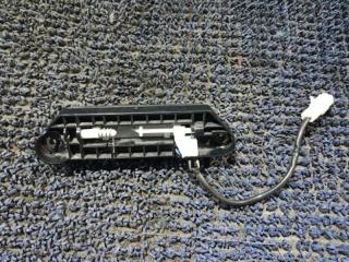 Ручка двери задней TOYOTA ALPHARD ANH15W 3 ракурс Ручка двери задней TOYOTA ALPHARD ANH15W 3 ракурс