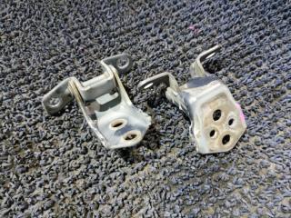 Петля дверная правая передняя MAZDA MPV LY3P 2 ракурс