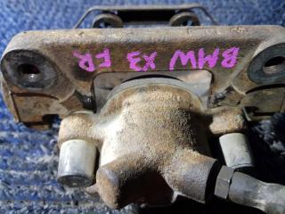 Суппорт правый передний BMW X3 E83 M54B25 4 ракурс