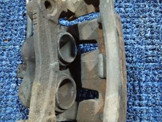 Суппорт правый передний NISSAN SERENA CNC25 MR20 5 ракурс