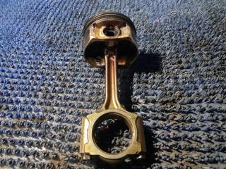 Поршень NISSAN SERENA NC26 MR20DD 2 ракурс Поршень NISSAN SERENA NC26 MR20DD 2 ракурс