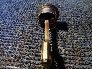 Поршень NISSAN SERENA NC26 MR20DD 3 ракурс Поршень NISSAN SERENA NC26 MR20DD 3 ракурс