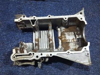 Поддон передний TOYOTA NOAH AZR65 1AZFSE 2 ракурс