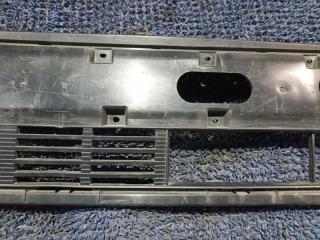 Решетка радиатора передняя HONDA N-BOX+ JF1 71121-TYO-N210 4 ракурс