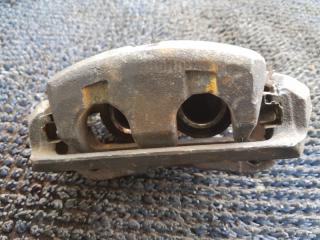 Суппорт правый передний NISSAN ELGRAND NE51 VQ35DE 4803 2 ракурс Суппорт правый передний NISSAN ELGRAND NE51 VQ35DE 4803 2 ракурс