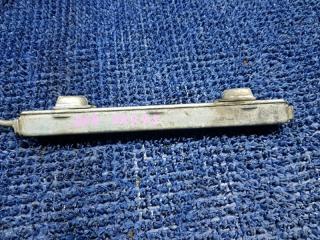 Топливная рейка TOYOTA NOAH ZRR75 3ZRFE 3 ракурс