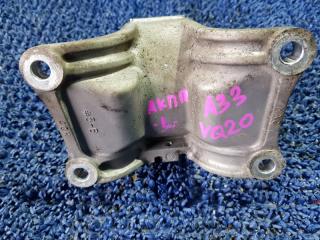 Подушка акпп левая NISSAN CEFIRO A33 VQ20DE 112212Y000 4 ракурс