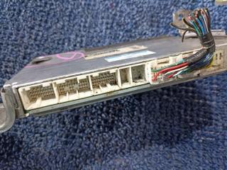 Блок efi TOYOTA NOAH AZR65 1AZFSE 89661-2J030 3 ракурс