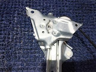 Стеклоподъемник правый передний TOYOTA RAV4 MXAA54 82710-42140 4 ракурс