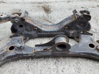 Балка подвески задняя NISSAN SERENA NC25 MR20DE 2 ракурс