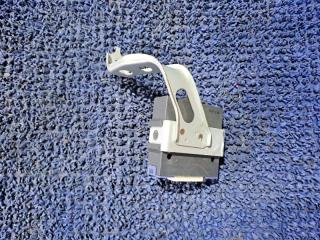 Электронный блок TOYOTA ALPHARD MNH15 1MZFE 89340-58010 2 ракурс