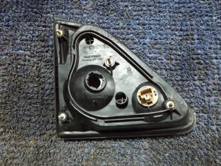 Стоп-вставка правая задняя TOYOTA HARRIER MCU10 48-8 2 ракурс