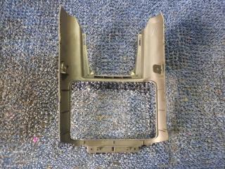 Центральная консоль NISSAN X-TRAIL NT30 68247-EQ000 2 ракурс