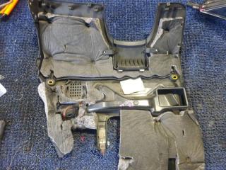 Пластик под руль AUDI A6 4F2 4F2-863-076 2 ракурс Пластик под руль AUDI A6 4F2 4F2-863-076 2 ракурс
