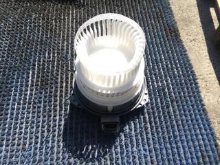 Мотор печки TOYOTA PRIUS ZVW55 5274 1 ракурс