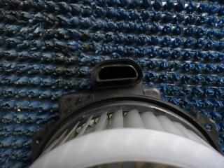 Мотор печки TOYOTA BB QNC20 272700-3020 3 ракурс