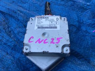 Блок управления NISSAN SERENA CNC25 MR20DE 284A1-CY20A 2 ракурс