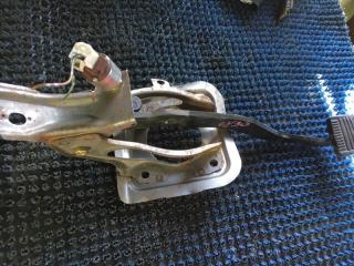 Педаль тормоза TOYOTA CAMRY