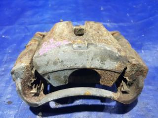 Суппорт правый передний TOYOTA NOAH ZRR75 3ZRFE 2 ракурс Суппорт правый передний TOYOTA NOAH ZRR75 3ZRFE 2 ракурс