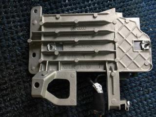 Электронный блок AUDI A6 4F2 4F2035462 2 ракурс